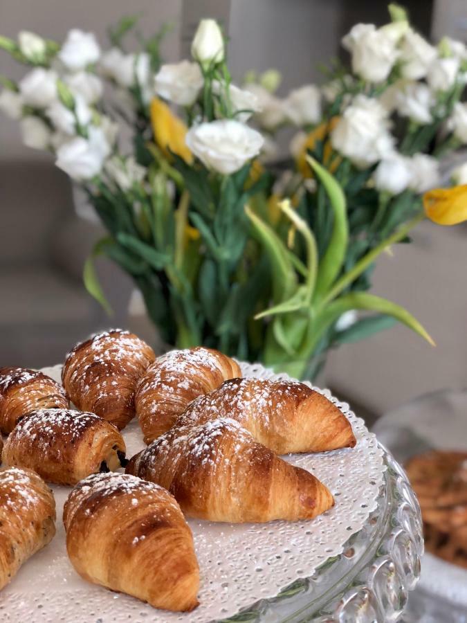 Pietra Bianca Bed & Breakfast *