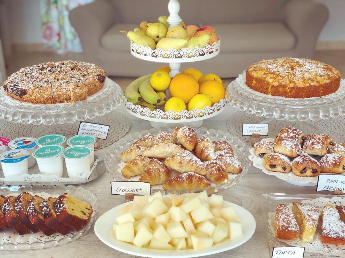 Pietra Bianca Bed & Breakfast *